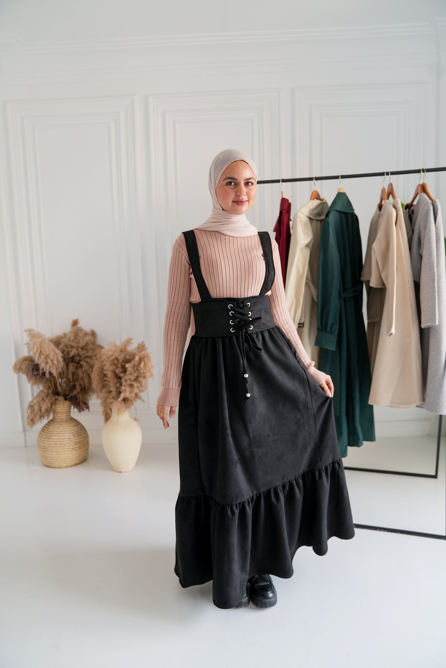 فستان هيام الأسود