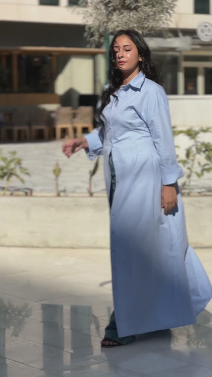 قميص تالا طويل باللون الأزرق الفاتح
